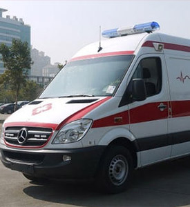 平湖市奔驰凌特重症监护车